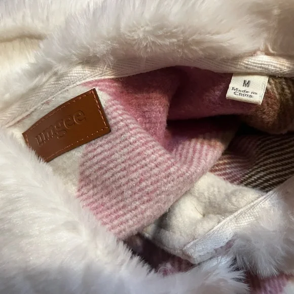 Umgee Plaid Brushed Flannel Shacket With Faux Fur Collar Size M - Picture 9 of 10